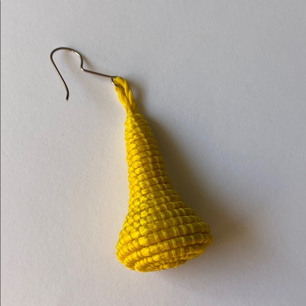 Handmade Rwandan Design Earrings - Picture 2 of 2